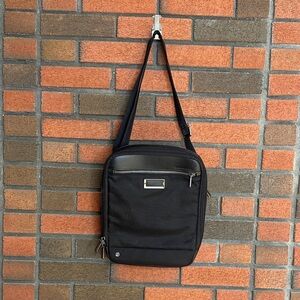 Briggs & Riley Luggage Black Crossbody Shoulder Bag